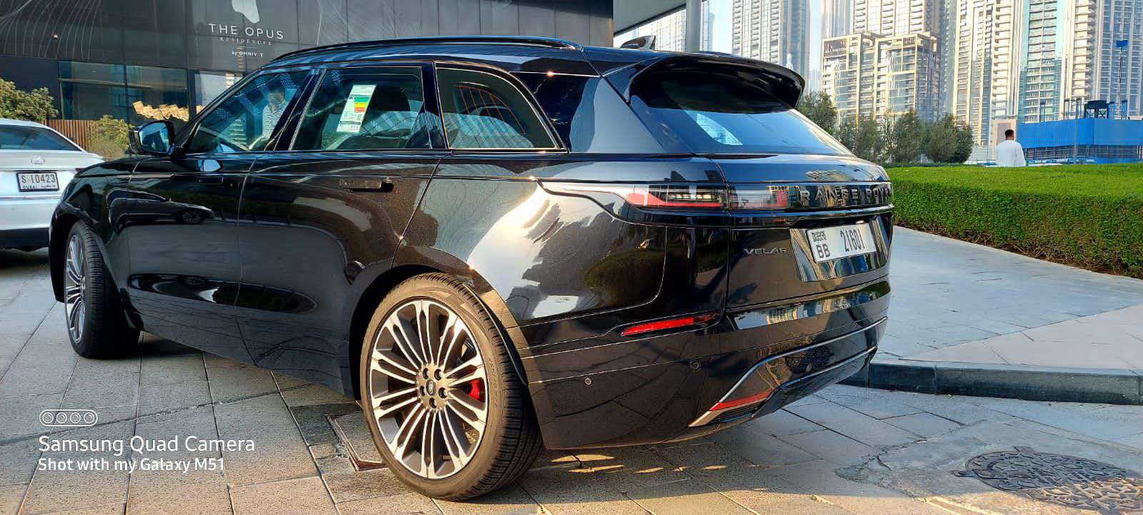 Range Rover Velar 2025 photo 2