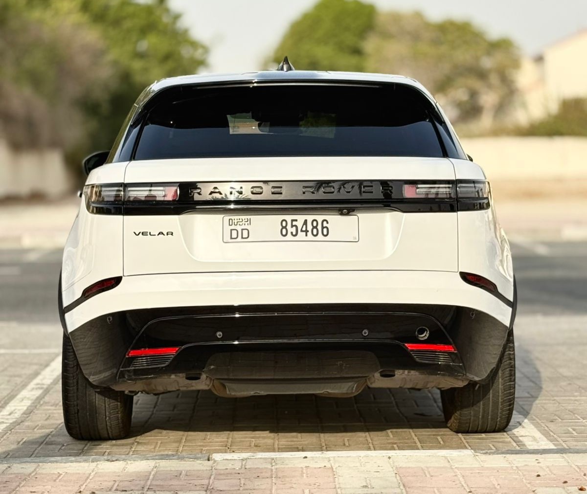 Range Rover Velar 2025 photo 3