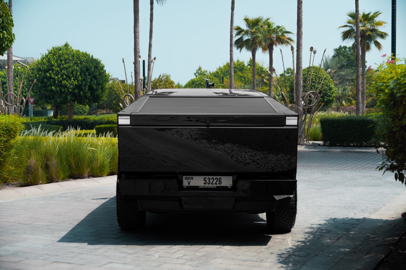 Tesla Cybertruck 2024 photo 3