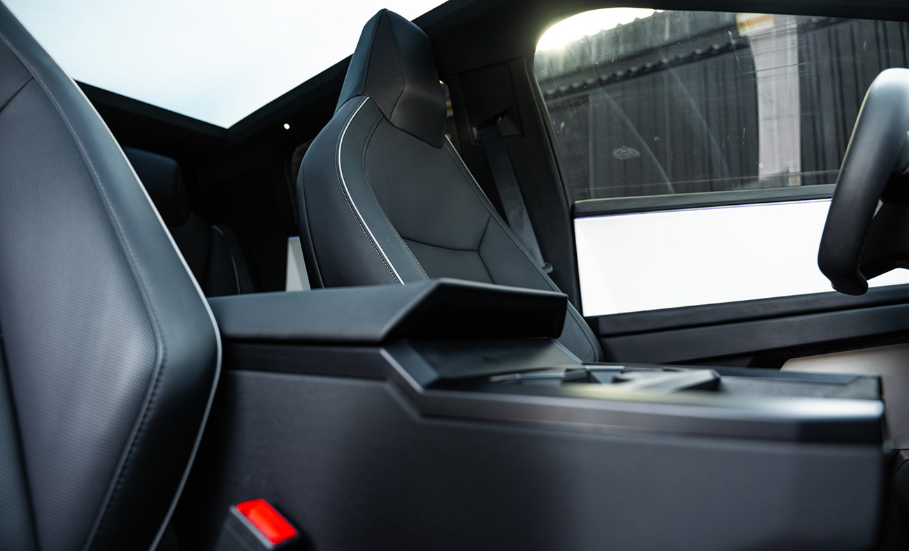 Tesla Cybertruck 2024 photo 5