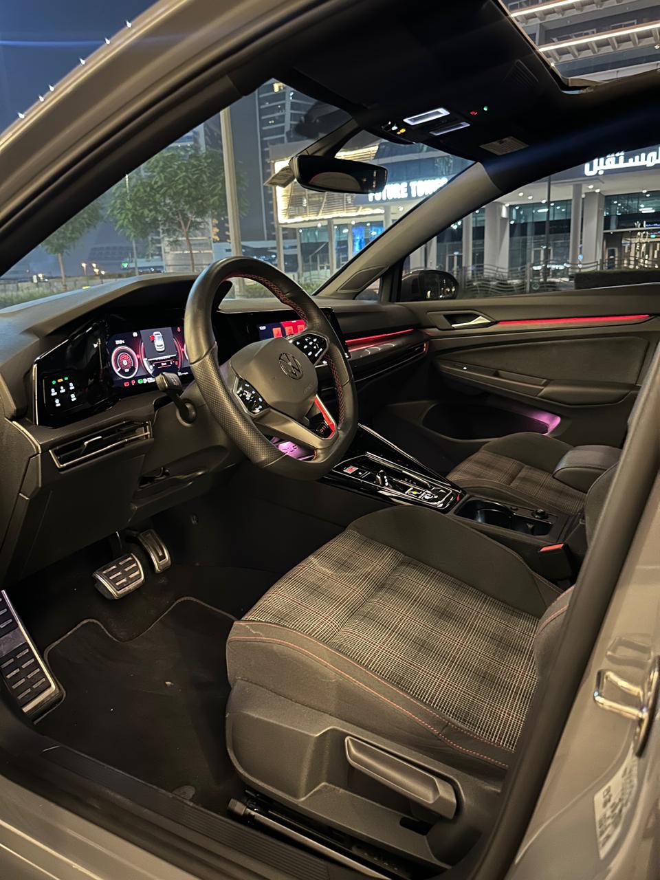 Volkswagen Golf 8 GTI 2024 photo 4