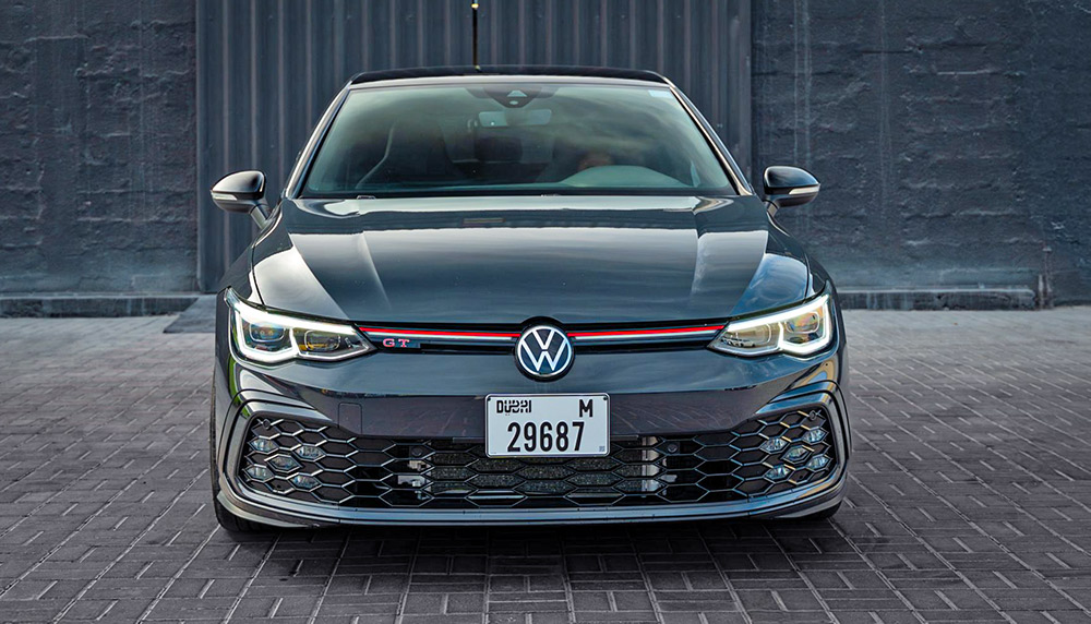 Volkswagen Golf 8 GTI 2024 photo 2