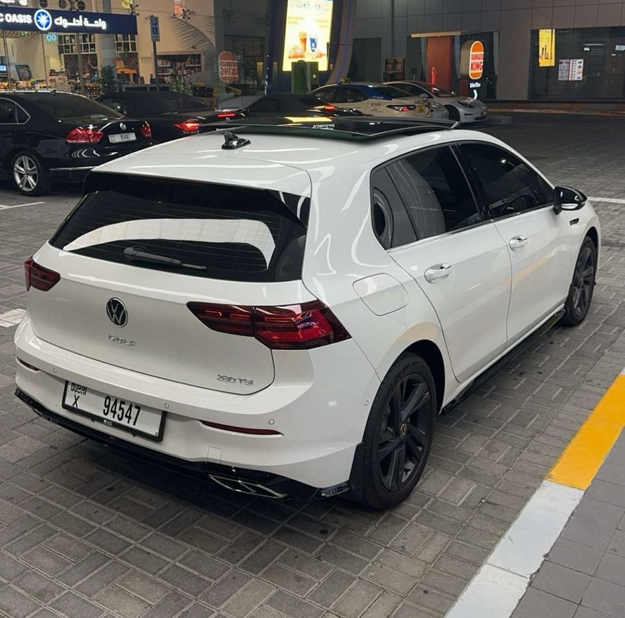 Volkswagen Golf 8 R Line 2025 photo 3